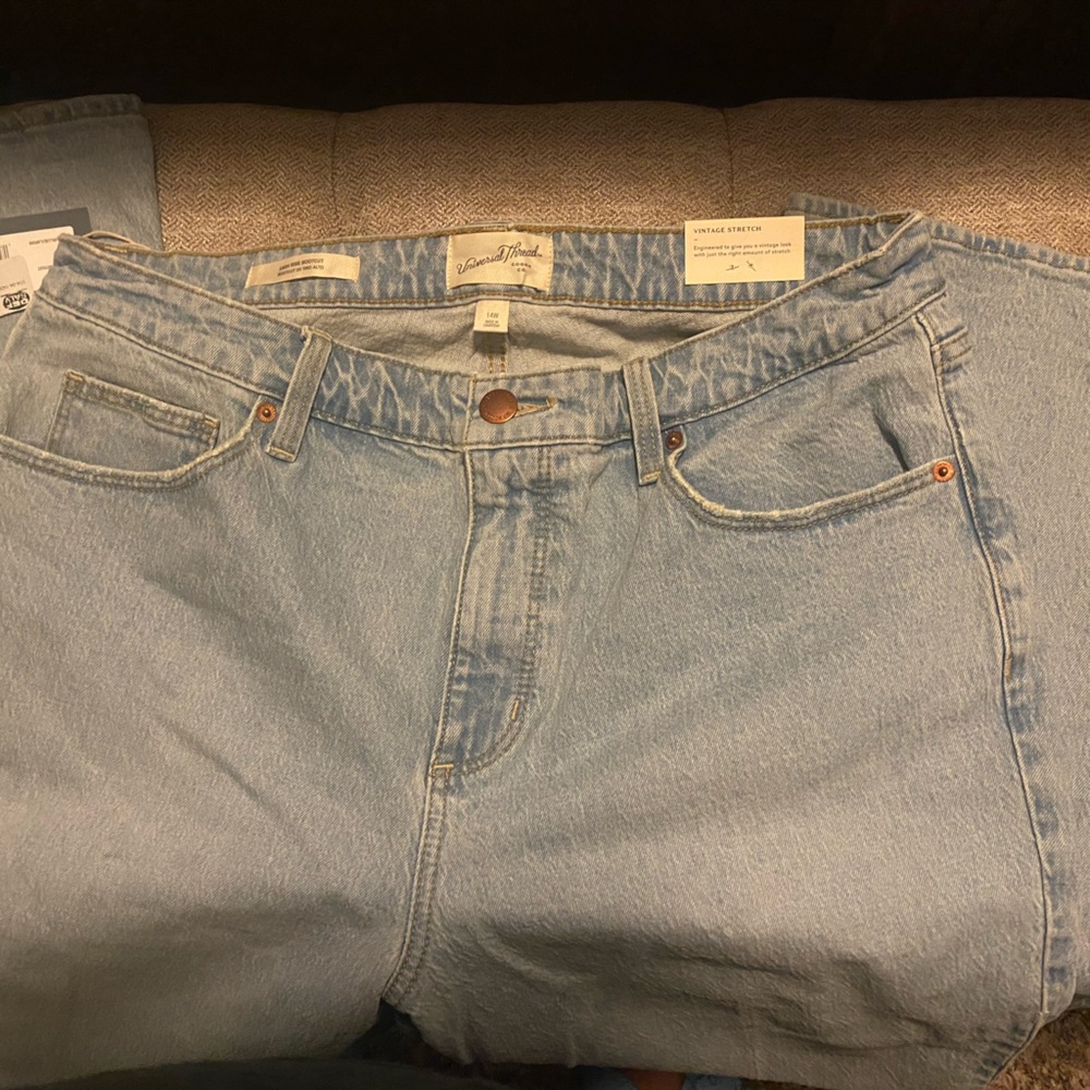 Vintage Stretch. High Rise Bootcut